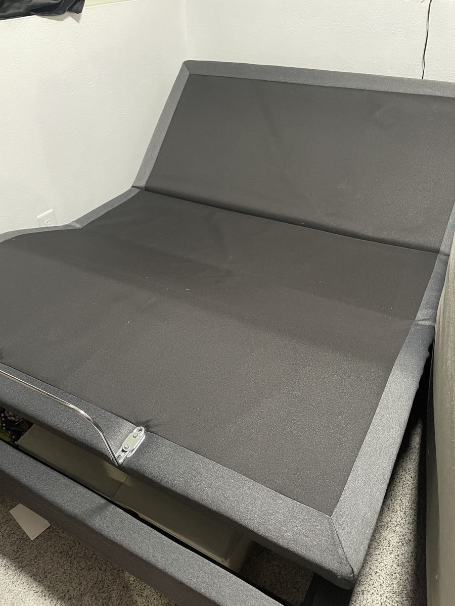 Sealy Queen Adjustable Bed Base with Remote & Massage