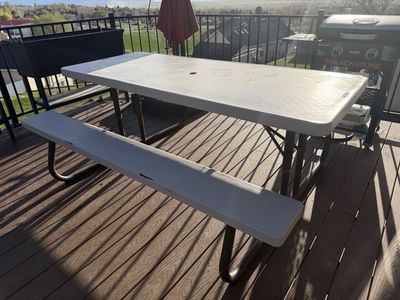 Lifetime Picnic Table
