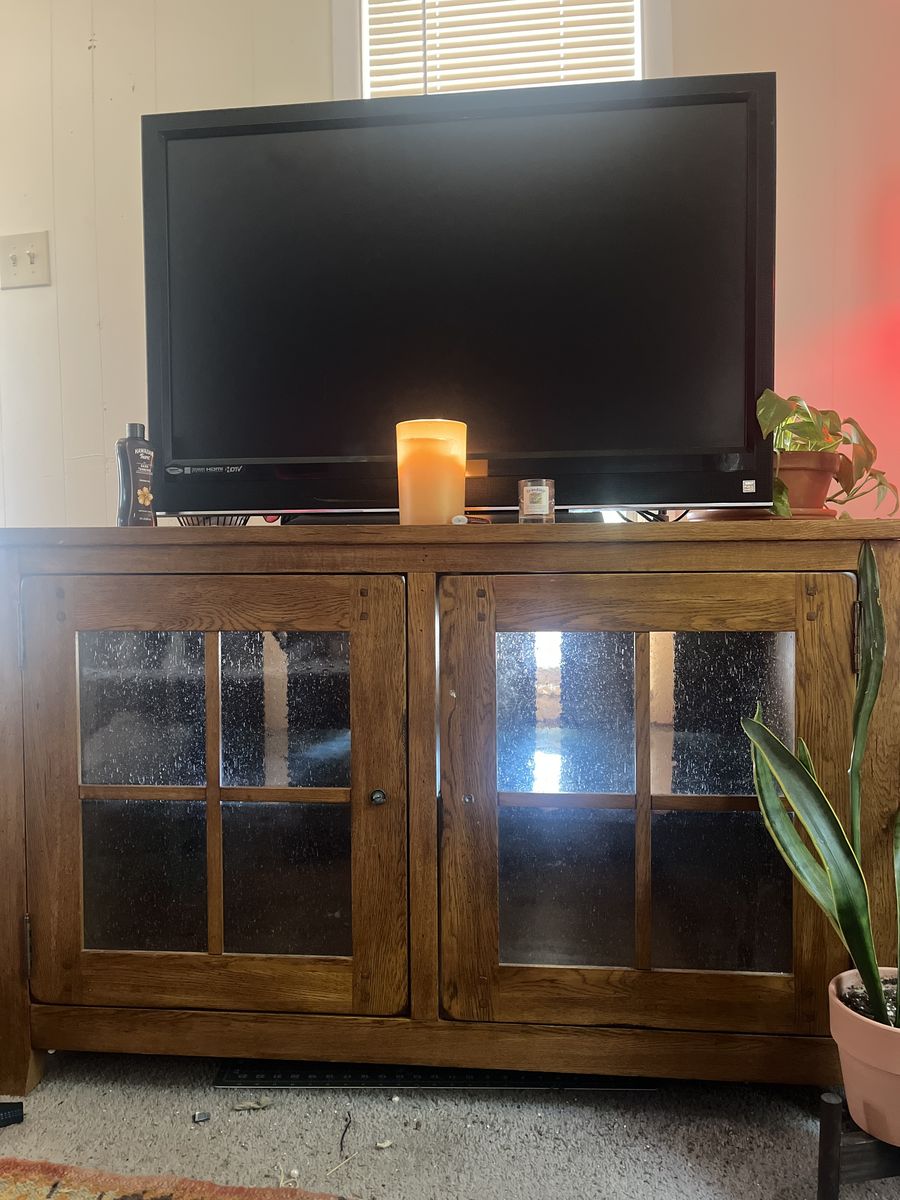 Tv stand/cabinet