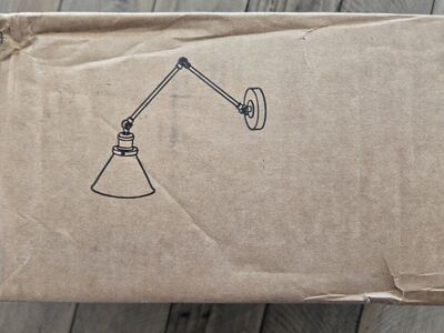 Adjustable Wall Lamp