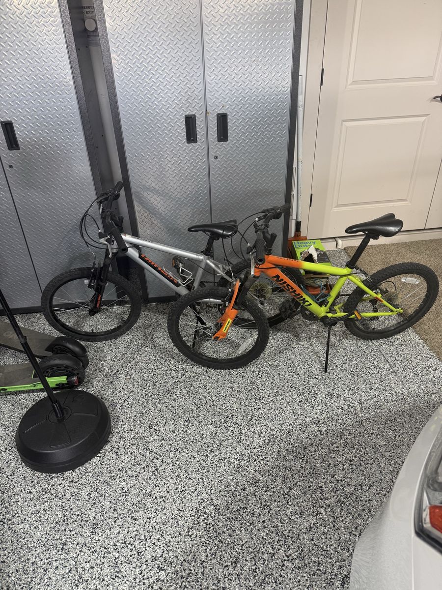 Nishiki Kids Mountain Bikes - Pair of 2, 20" & 24" Wheels, Green/Orange & Silver, Used