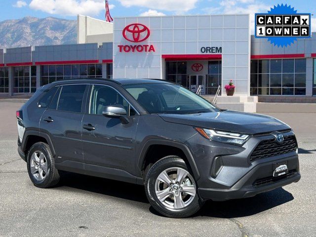 2024 Toyota RAV4 LE