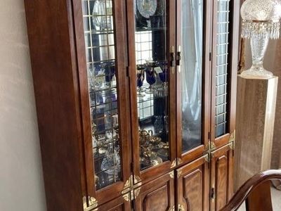 Beautiful China Hutch