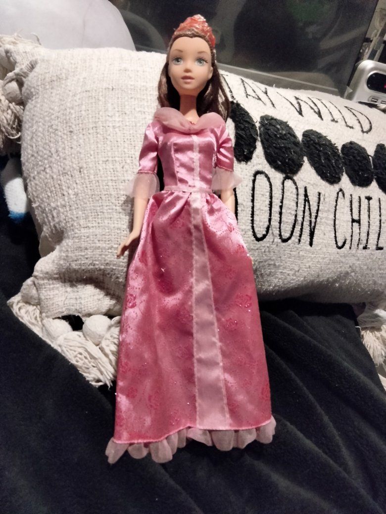 Sing-A-Long Belle doll