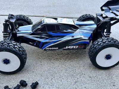 Traxxas Jato 4X4 Brushless With Upgrades Like New