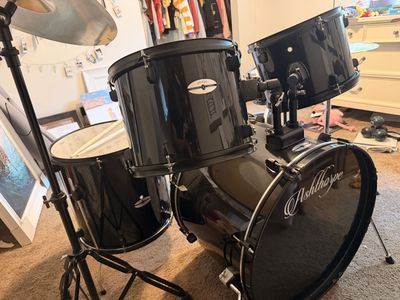 Ashthorpe Drum Set