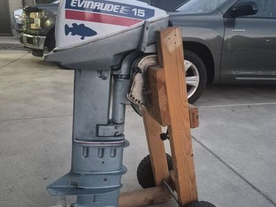 Evinrude 15 HP Outboard Boat Motor