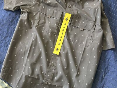 Voyager Short Sleeve Button Down Shirt Size S Gray Patterned
