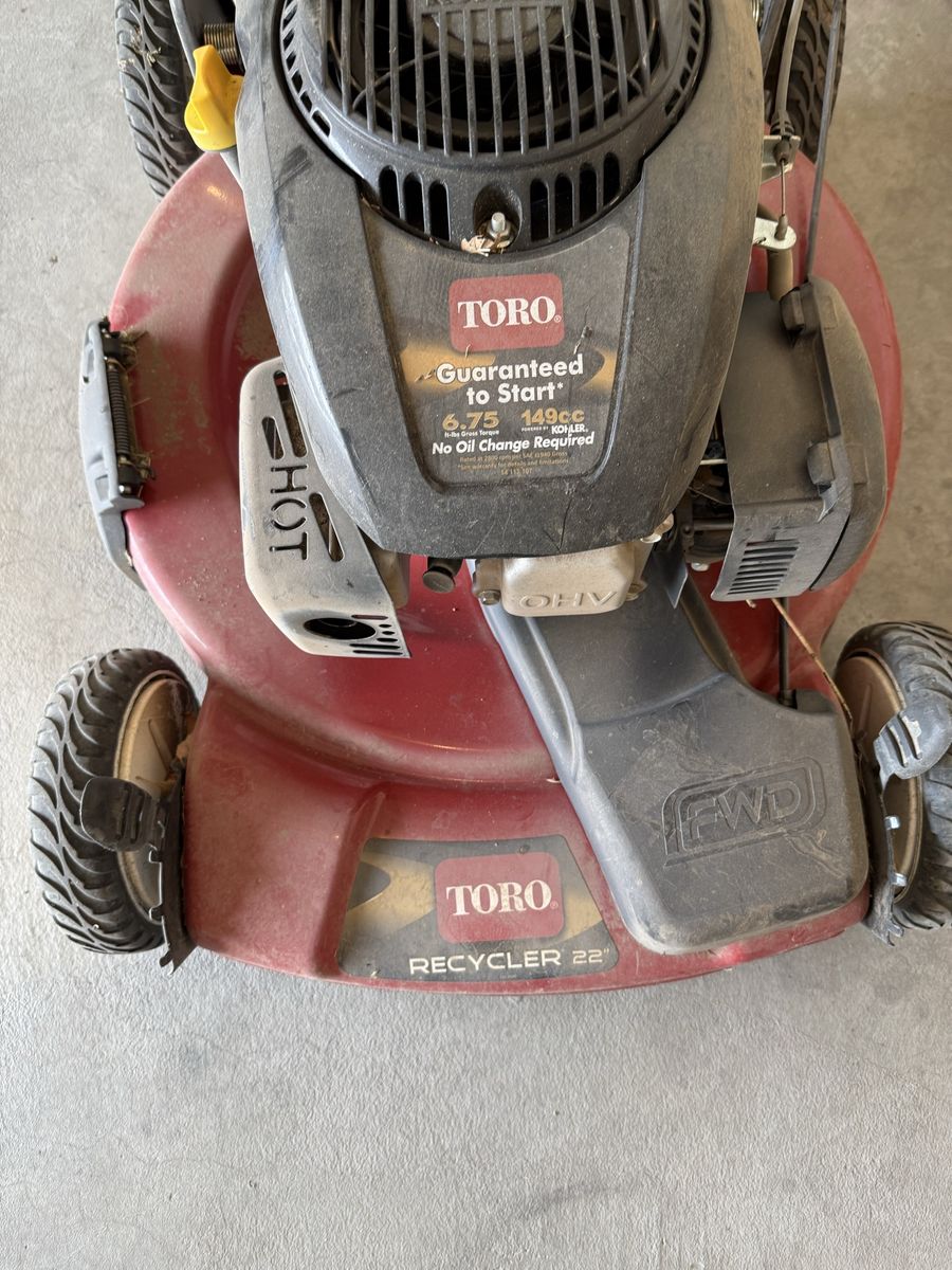 $150 OBO Toro Recycler 22" Self-Propelled Gas Lawn Mower with Kohler 149cc Engine
