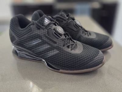Adidas Leistung 16 II weightlifting shoes size 9