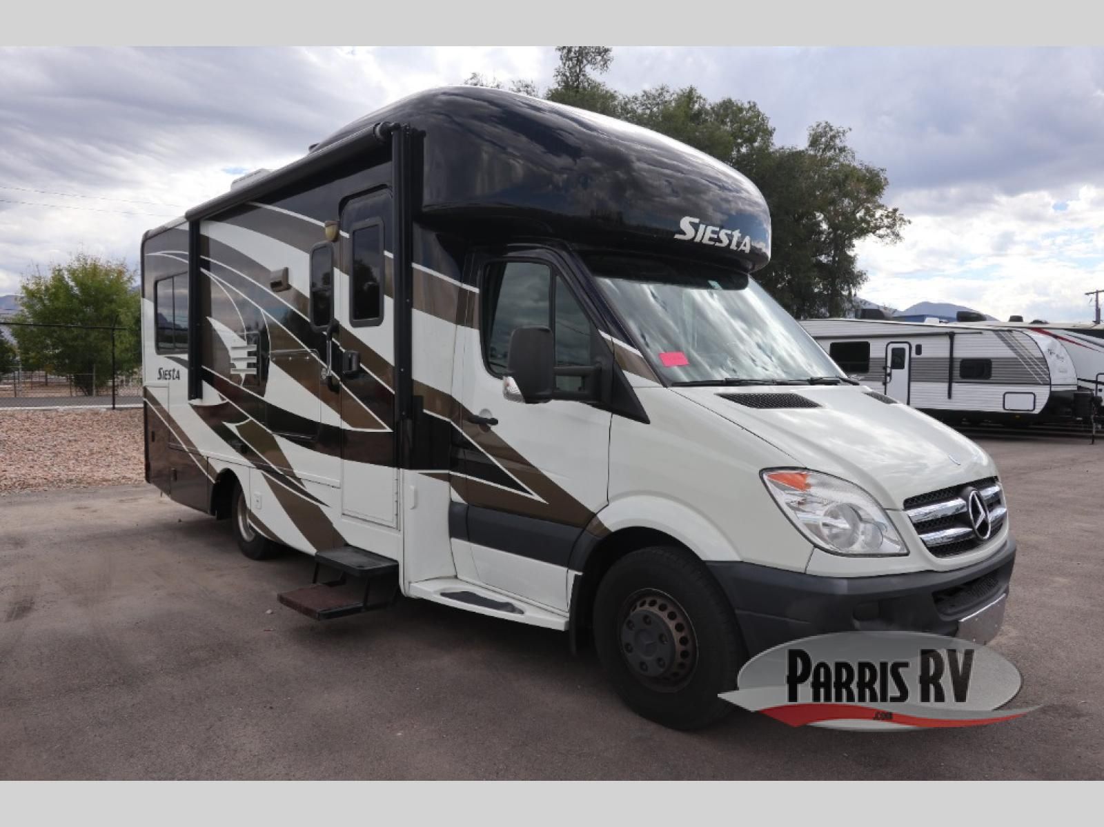 Used 2014 Thor Motor Coach Siesta Sprinter 24ST