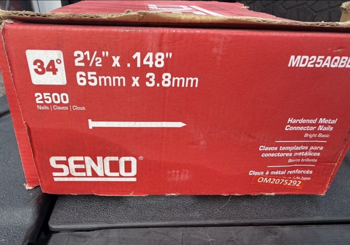 Senco MD25AQBL 2.5" x .148" 34° Hardened Metal Connector Nails, 2500 Count