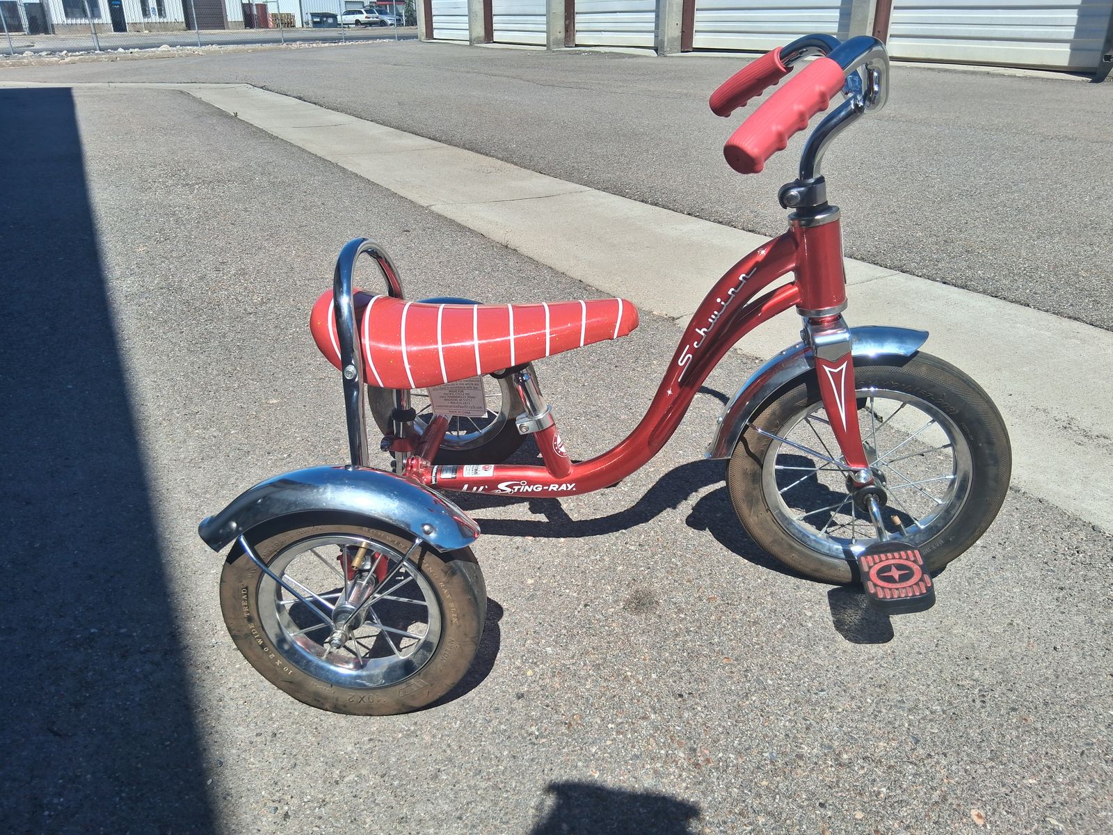 Boys Schwinn Tricycle