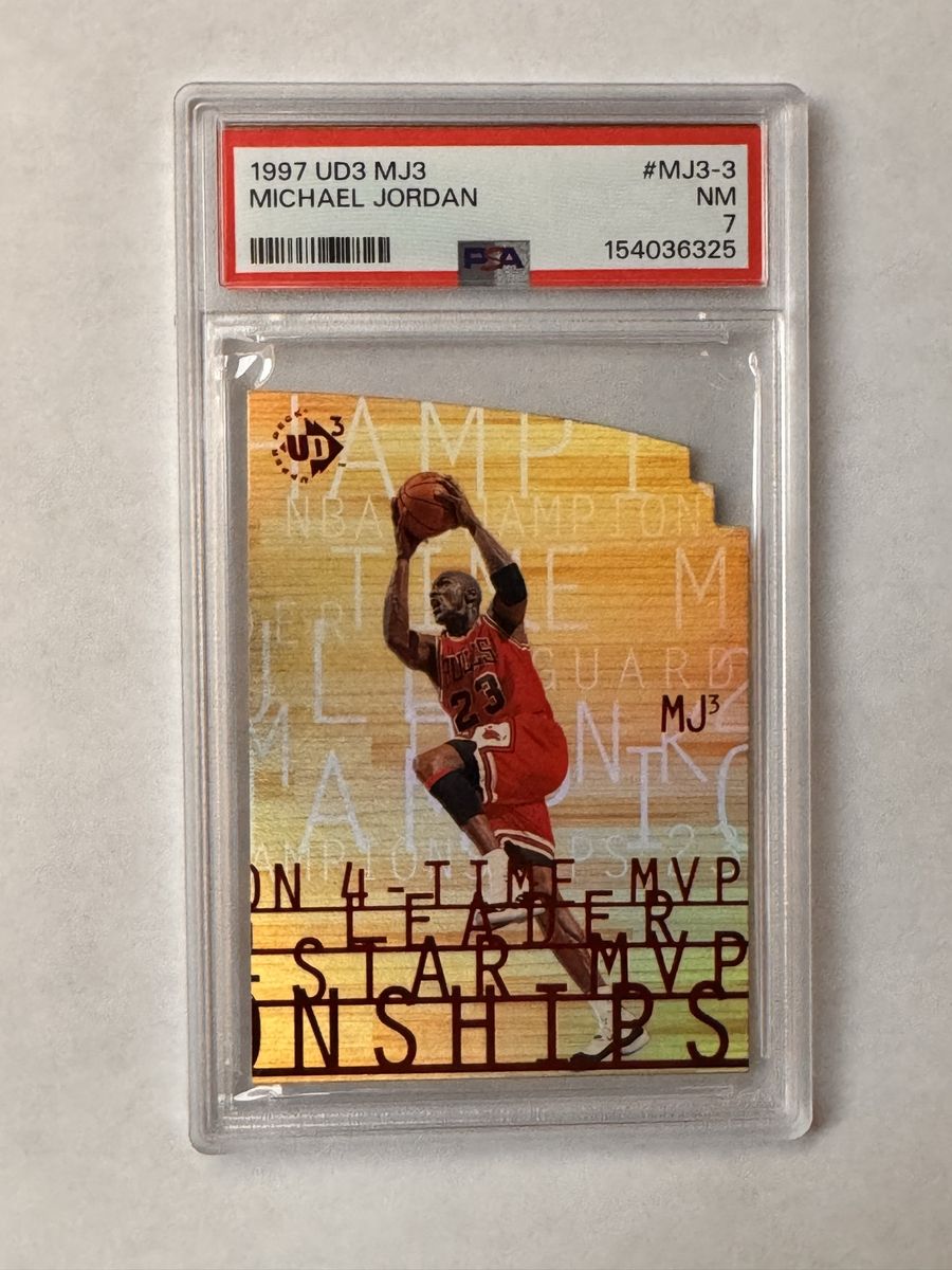 1997 UD3 Michael Jordan UD3-MJ3-3 PSA 7