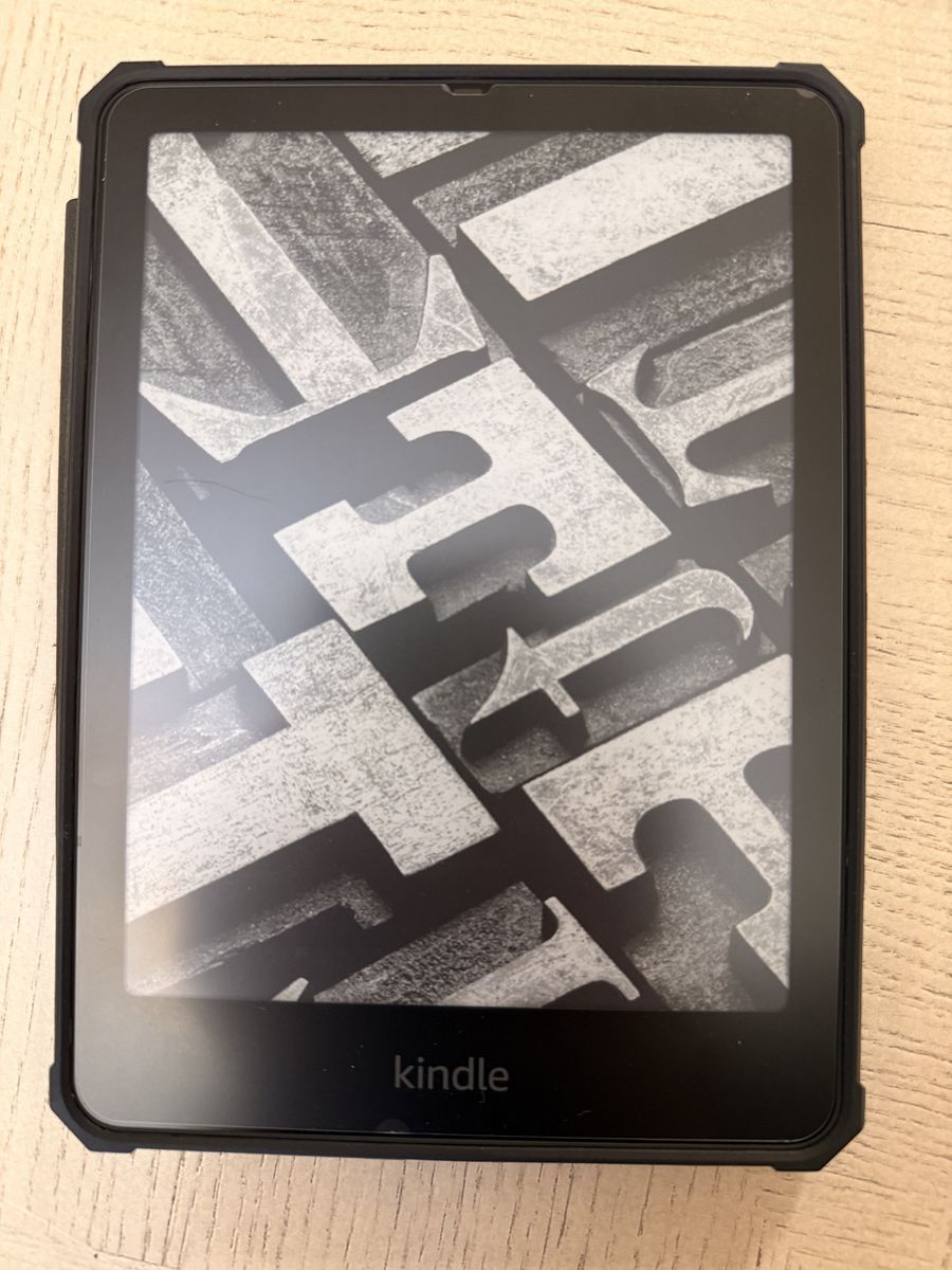 12th Gen Kindle Paperwhite Signature Edition