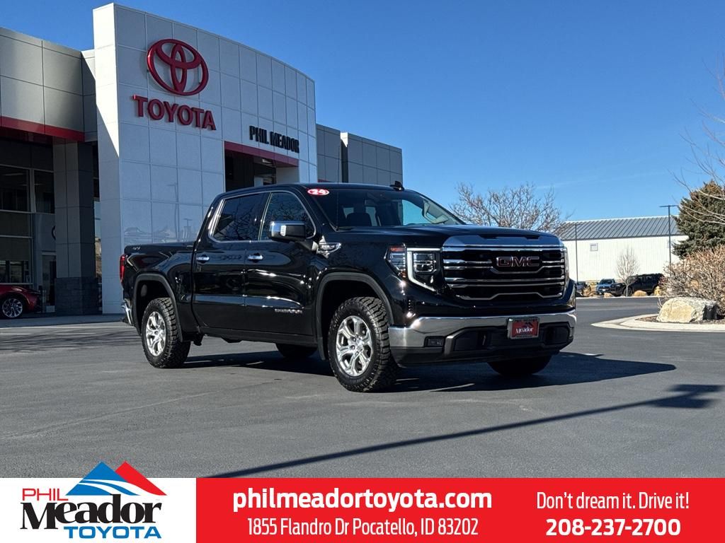 2024 GMC 1500 SLT