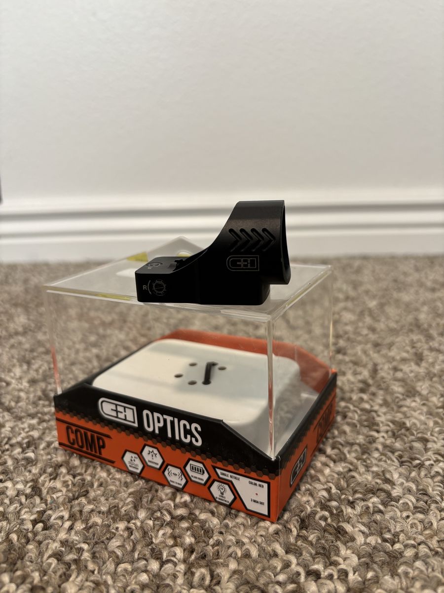 USED C&H Precision COMP Red Dot Sight 3 MOA RMR/SRO Footprint