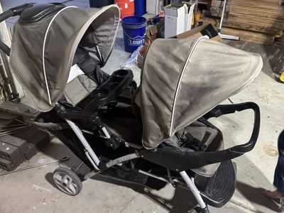 Graco Modes Duo Double Stroller - Tandem Seating, Foldable, Universal Car Seat Compatibility