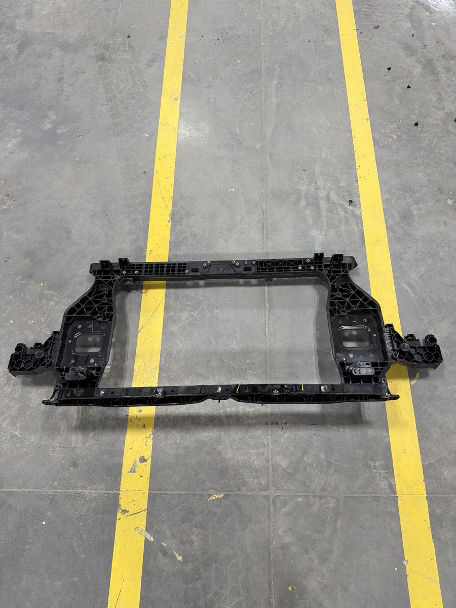 2026 Kia sportage Radiator Support