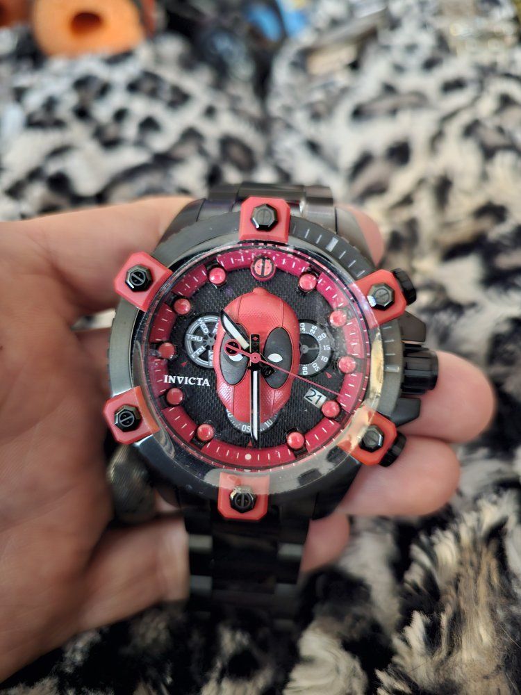 Invicta Pro Diver Marvel Deadpool Watch 52mm Black/Red Men's Chronograph Limited Edition