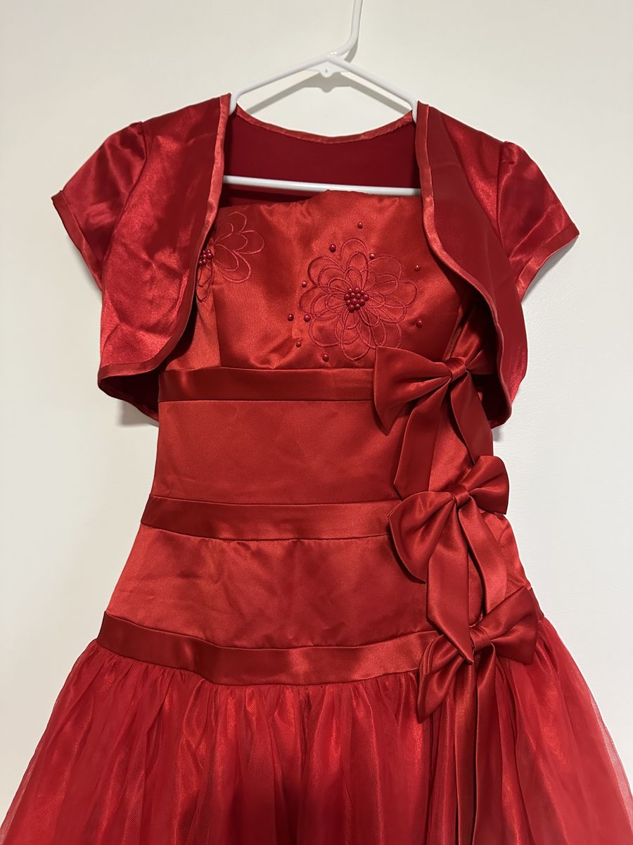 * Beautiful Stunning Dress *