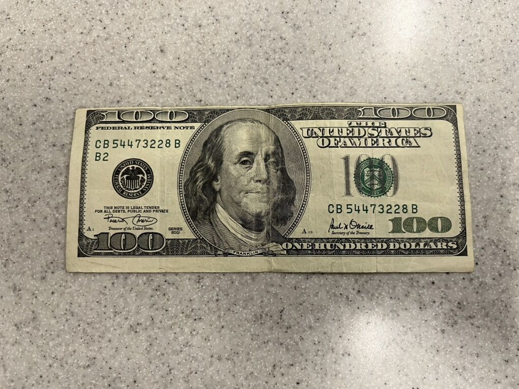 Error Miscut 100 Dollar Bill