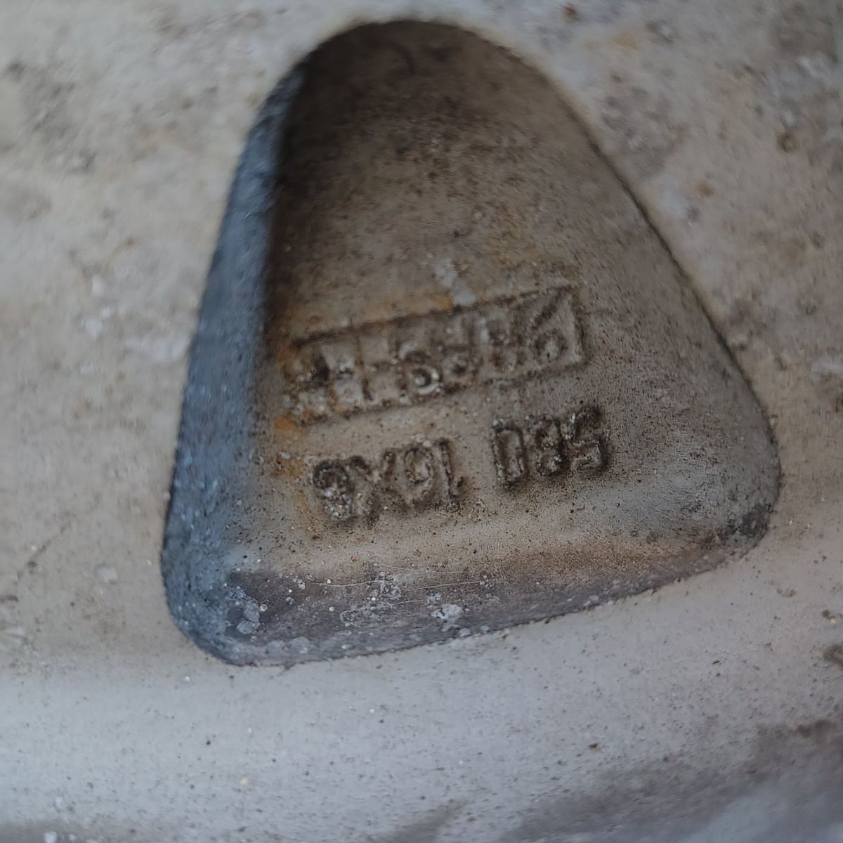 Main image 6