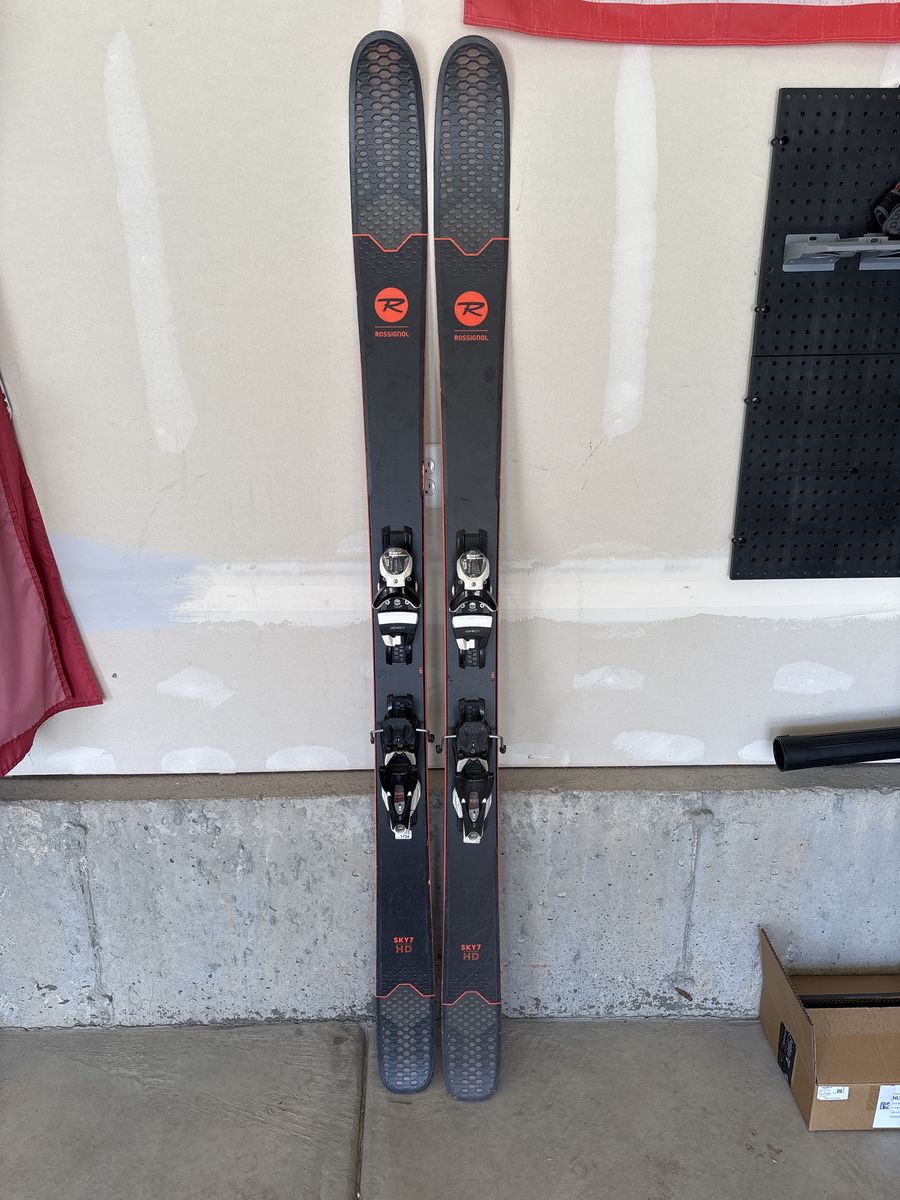 Rossignol Sky 7 HD with Look Konect Bindings