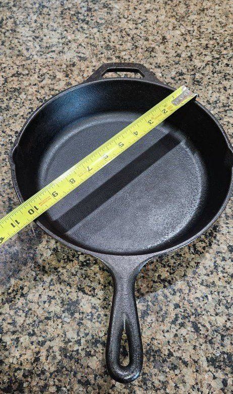 Lodge Cast Iron Skillet Pan 10 Inch Dual Handle #8SK.