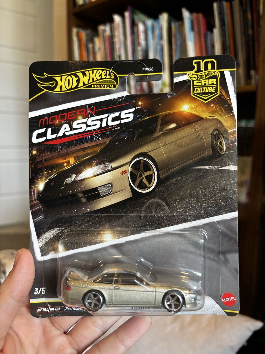 Modern classic hot wheel Toyota soarer