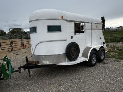 2 Horse Trailer