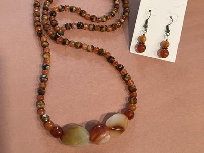 Beaded Carnelian & Tiger Eye Gemstone Necklace and Earrings