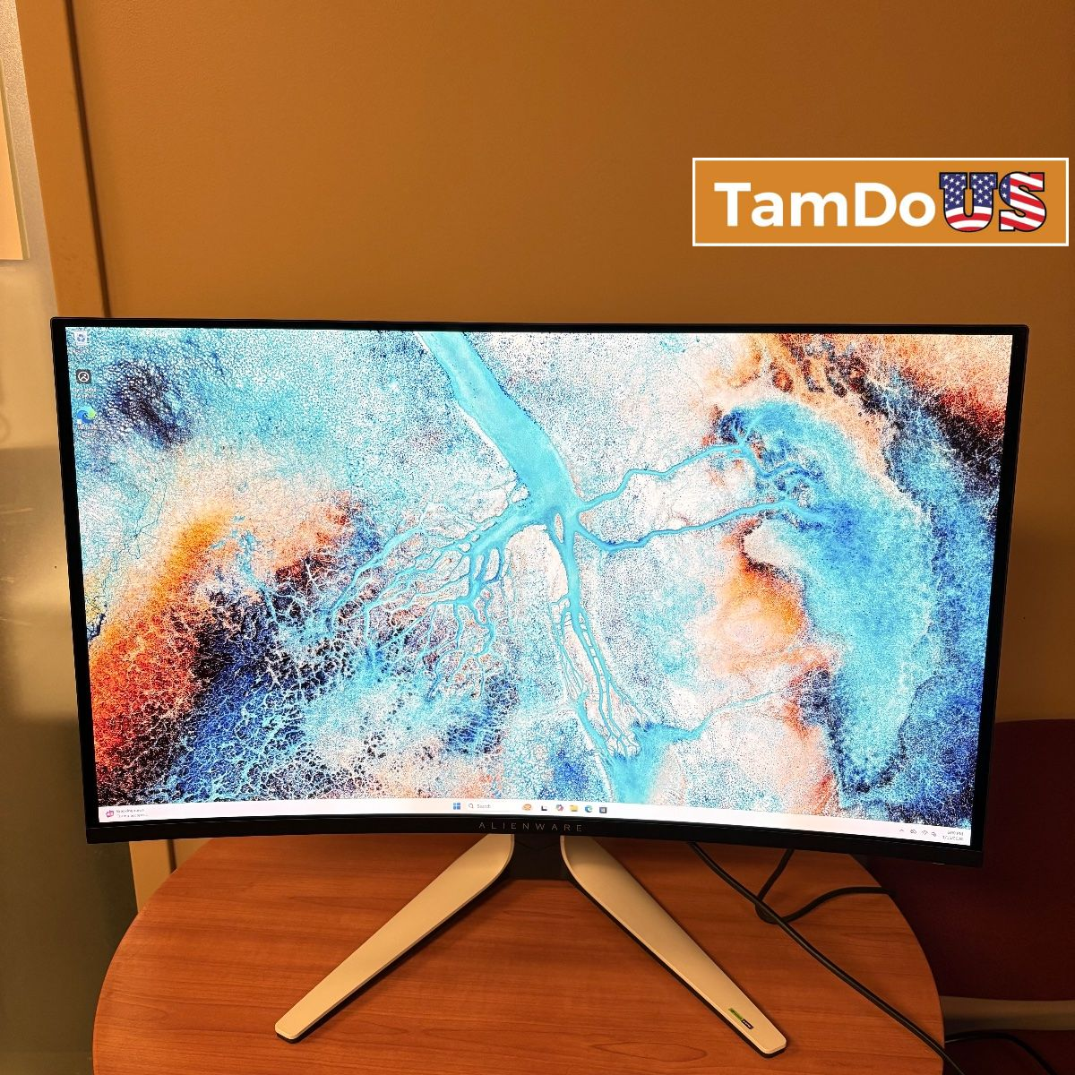 Alienware AW3225QF 31.6" QD-OLED Curved 4K 240Hz .03ms G-SYNC Gaming Monitor HDR