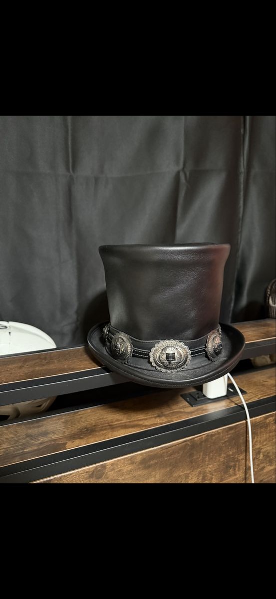 Leather Top Hat/Slash Hat