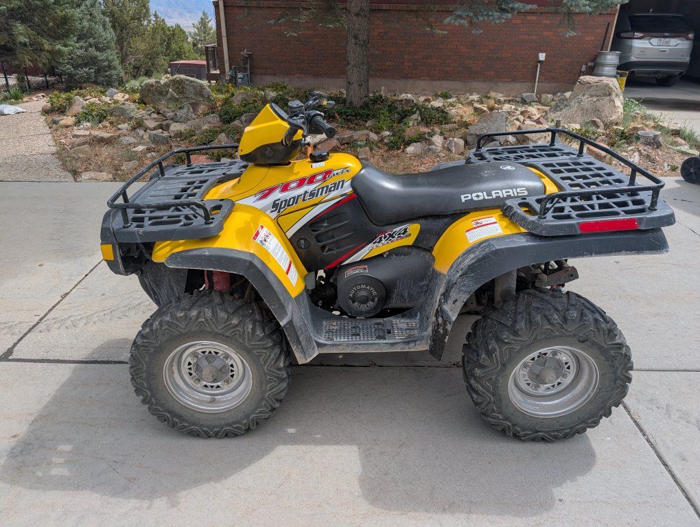 Polaris Sportsman twin 700cc 2004