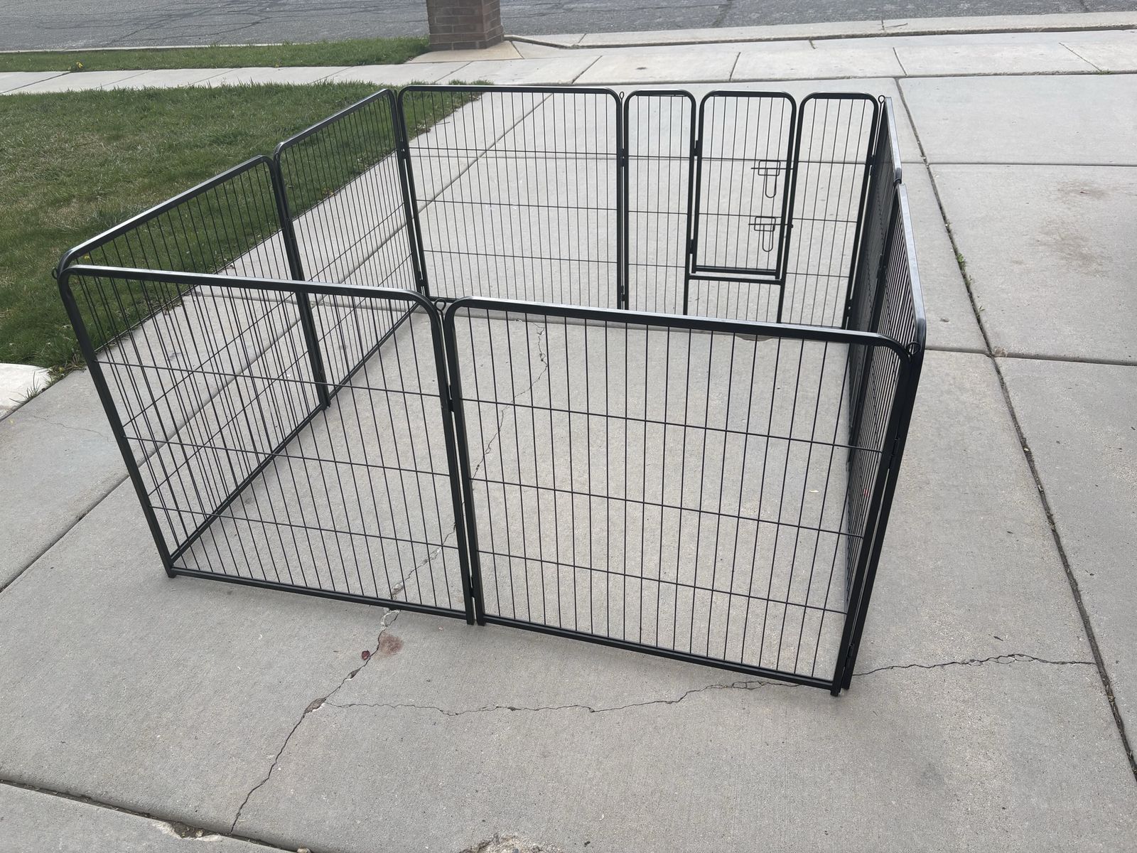 Dog Pen Kennel Run With Gate