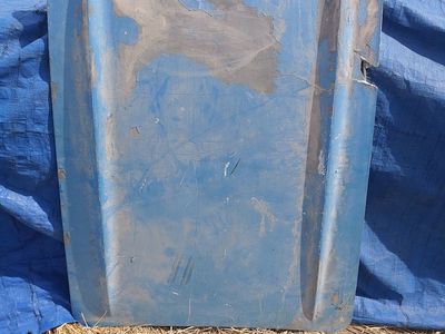 1961-1962 ( 58-62 ) Corvette Hood Fiberglass GM 3786968 Damaged & needs some TLC