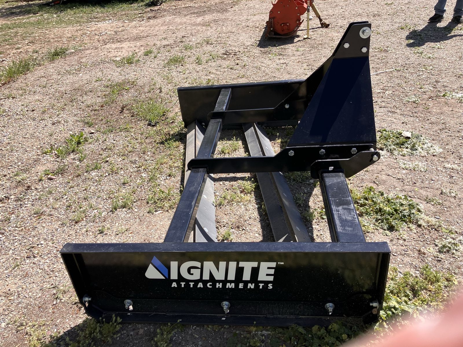 Main image 9