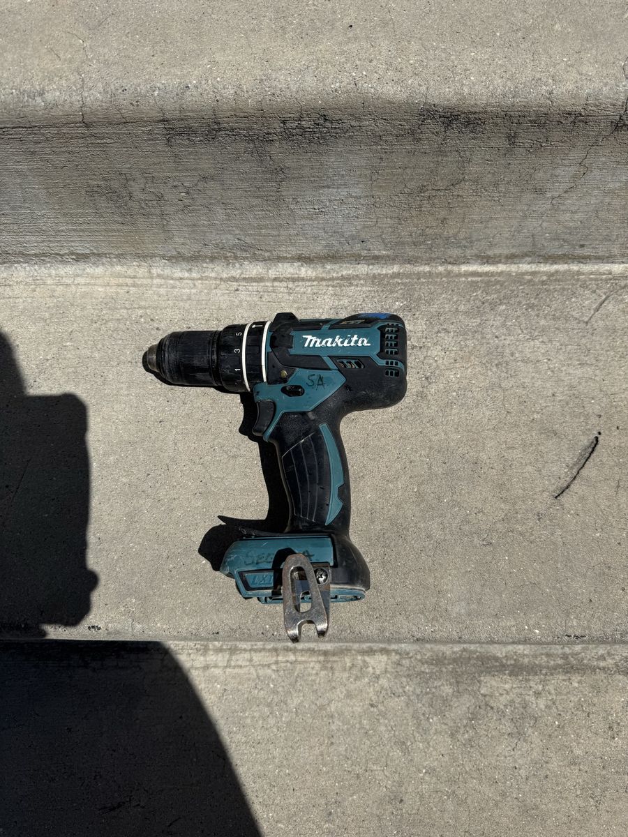 Makita LXT Cordless impact/ hammer drill