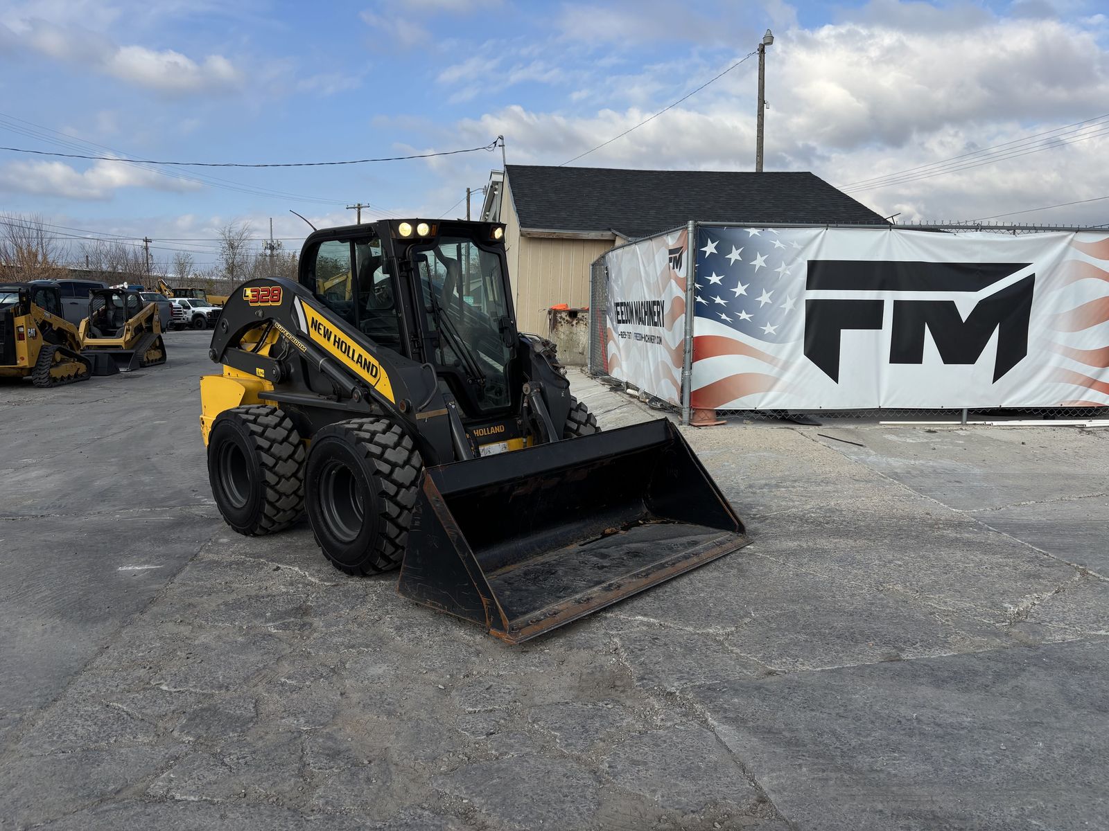 New Holland L328 Skid Steer Loader Tractor