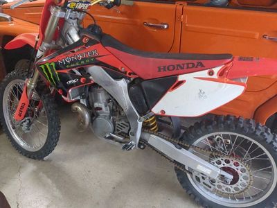 2003 Service Honda CR500AF Dirt Bike