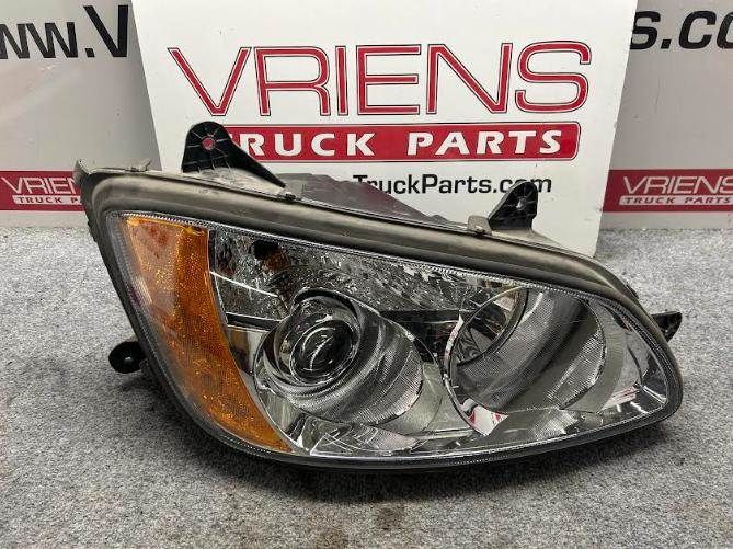Kenworth Right Headlight Assembly