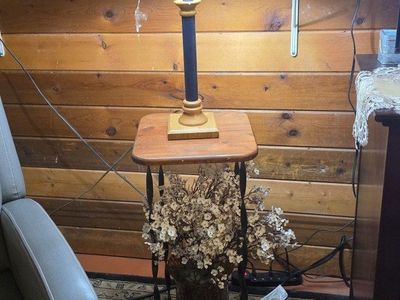 Home decoration Small table/ small lamp/ vase