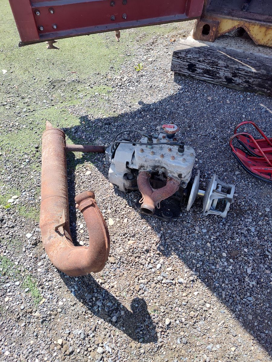 Polaris 400 engine