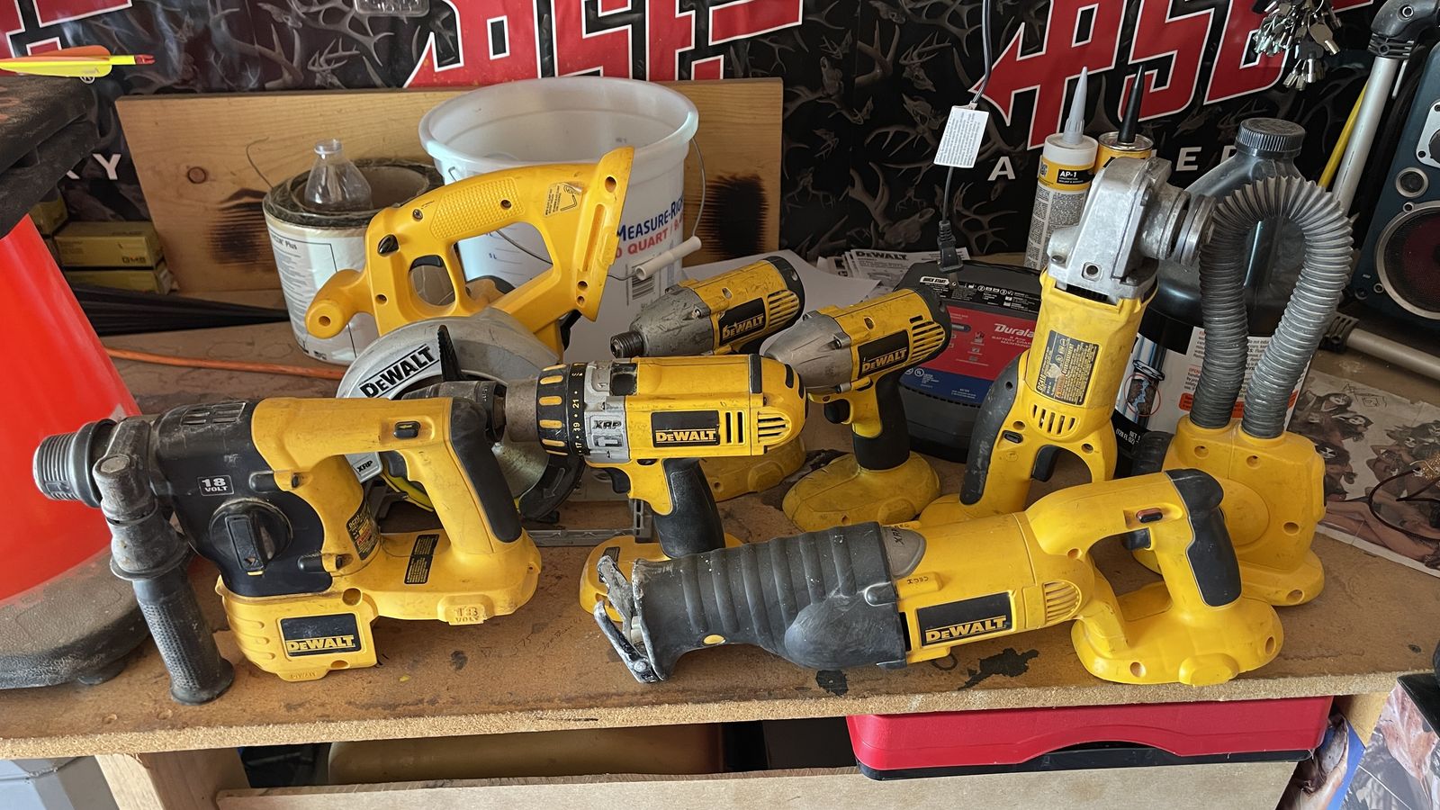DeWalt 18v cordless tool set