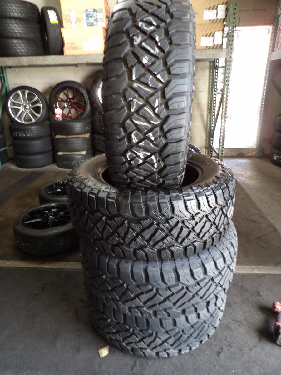 35X12.50R20 SAILUN TERRAMAX RT SET OF USED TAKE OFF TIRES