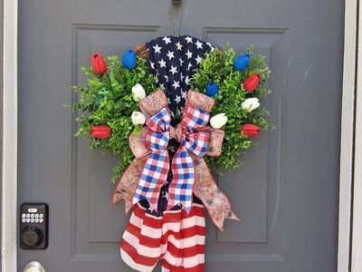 **NEW HANDMADE MEMORIAL DAY/ PATRIOTIC/ 250 ANNIVERSARY WREATH $60 DESIGN, DECOR, FLORALS