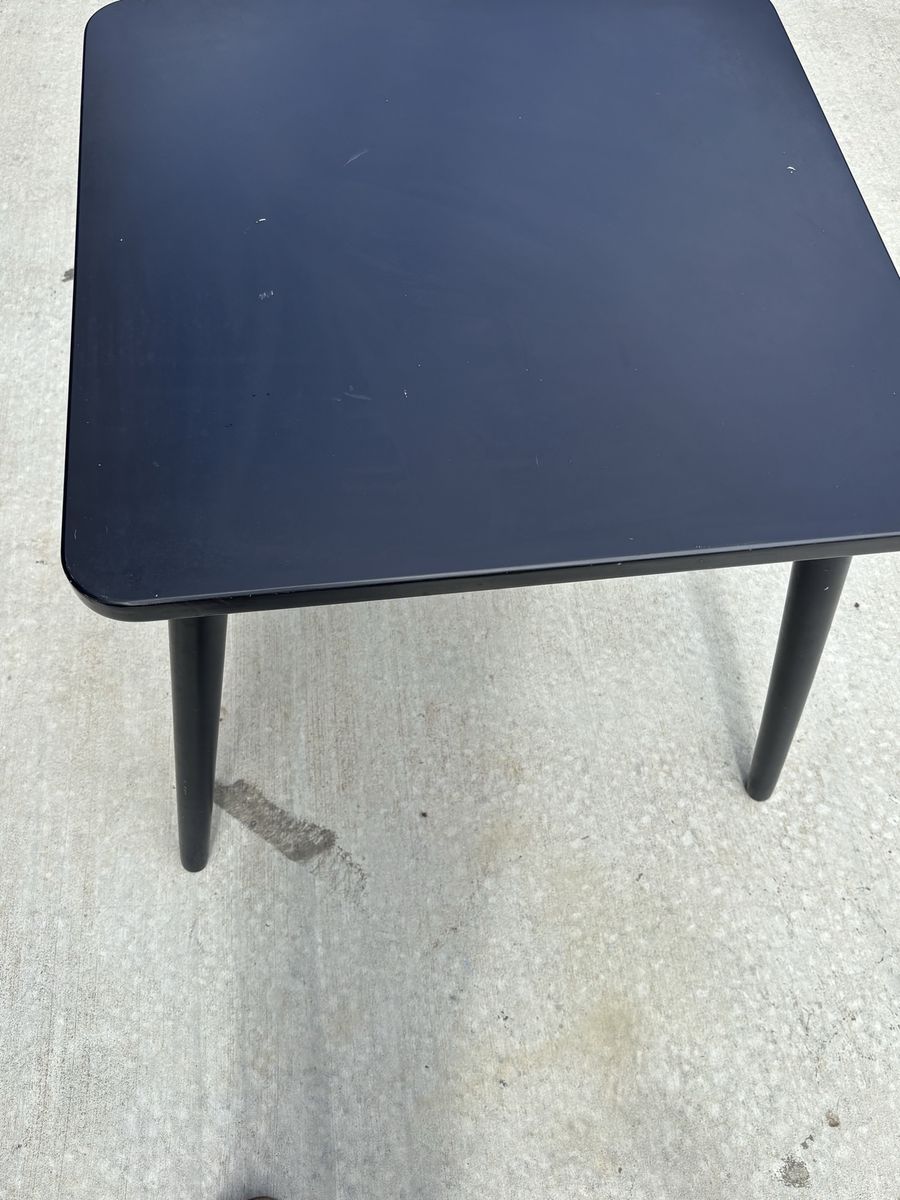 Main image 3