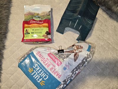 Oxbow Essentials Mouse & Young Rat Food, Full Cheeks Paper Bedding, Pet Tunnel/Hide