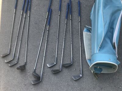 GOLF CLUBS AND BAG